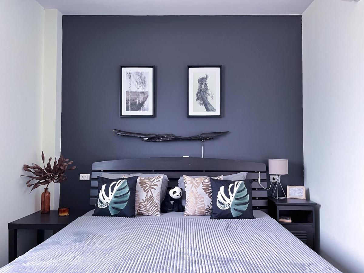 Sea Dreamer Beachfront Apartments Phuket Extérieur photo